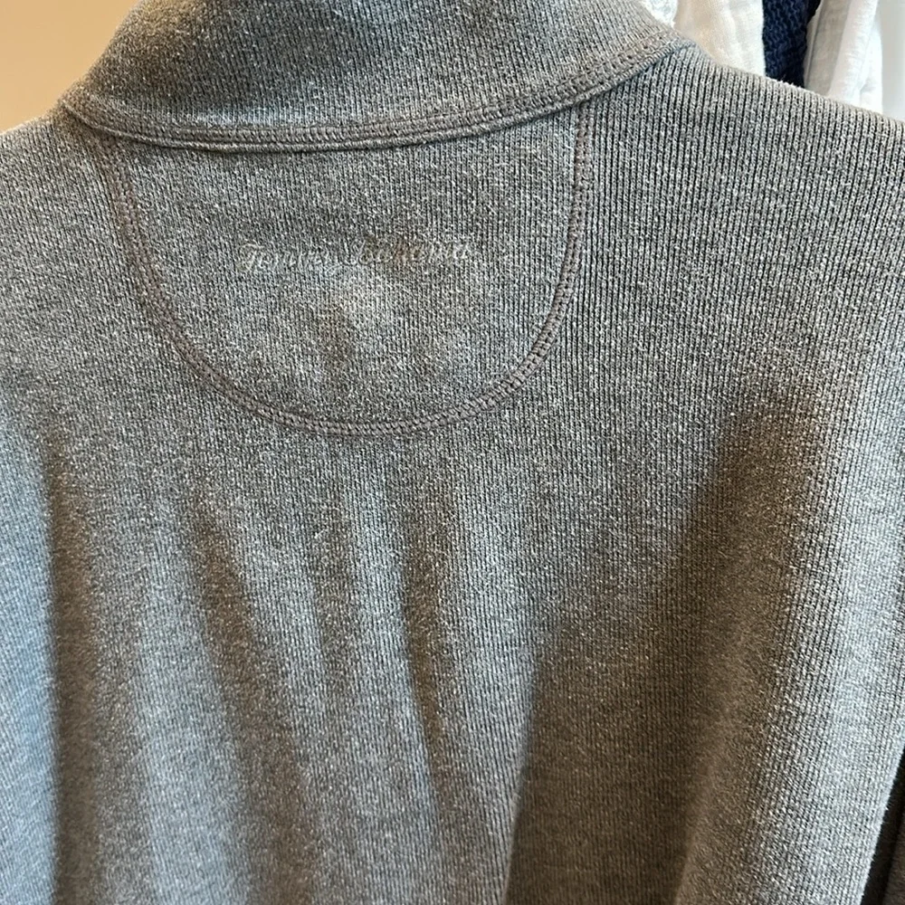 Tommy Bahama half Zip Pullover - Picture 5 of 6